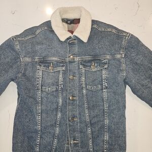 Classic Blue Denim Jacket with Sherpa Collar